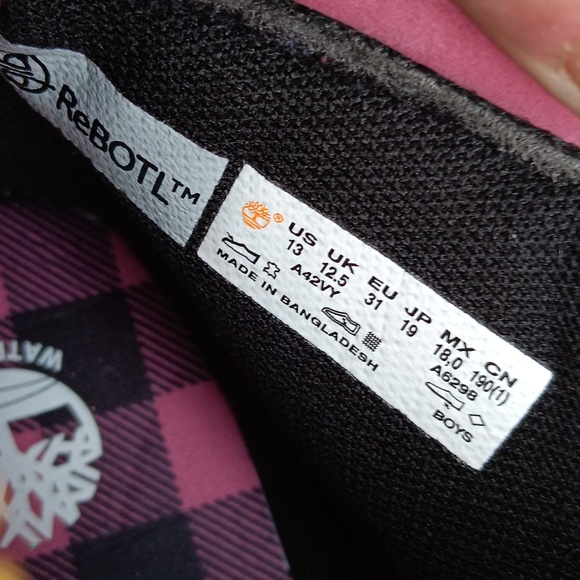 Timberland pink leather classic lace up boots kids sz 13 - Picture 13 of 13